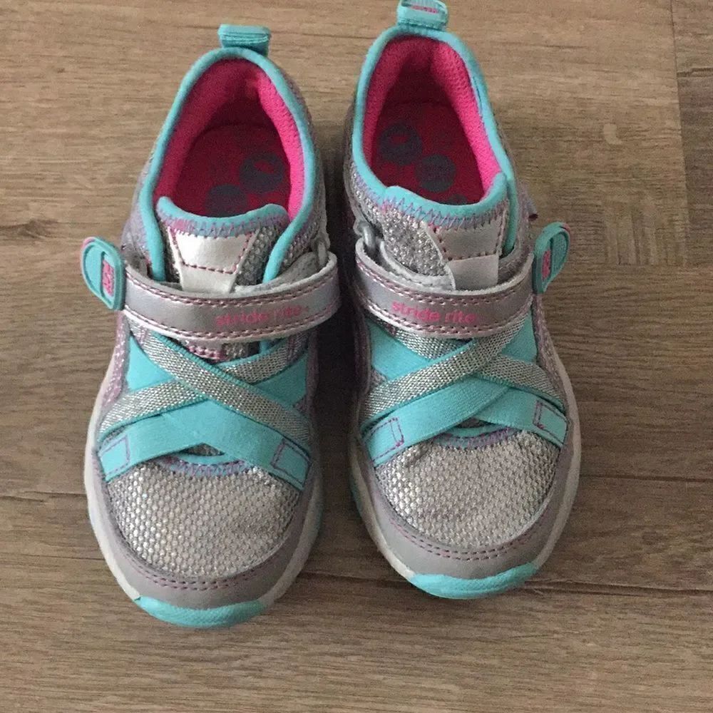 🎉Last deal 🎉Stride Rite shoes 👀New